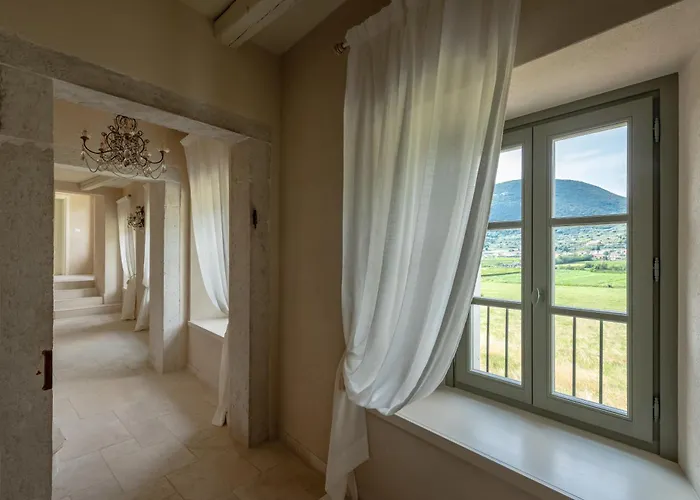 Maison Benedictine 4*