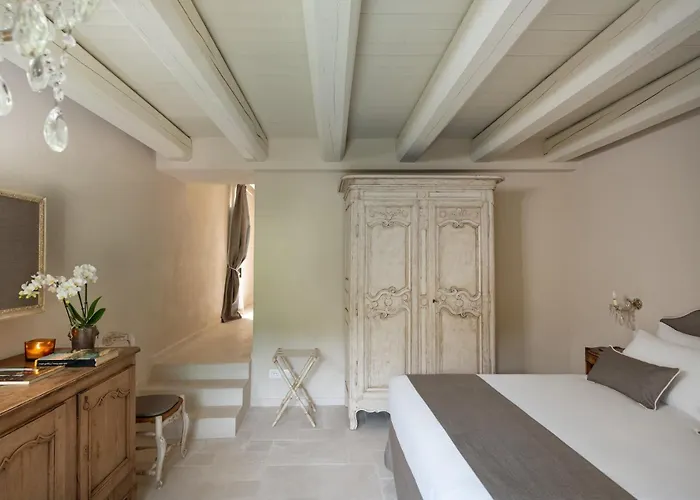 Maison Benedictine 4*