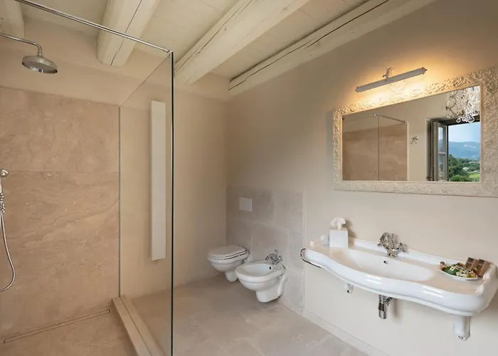 Maison Benedictine Caprino Veronese